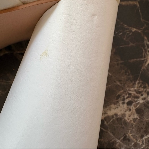 Gianni Bini White Heeled Mules with Chunky Block Heel - Picture 12 of 12